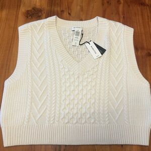 Aritzia Babaton Women's White Wool V-Neck Vest